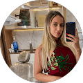 Thais Salles